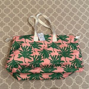 NWT TRVL DESIGN Pack It Up - Palm Pink and Green
